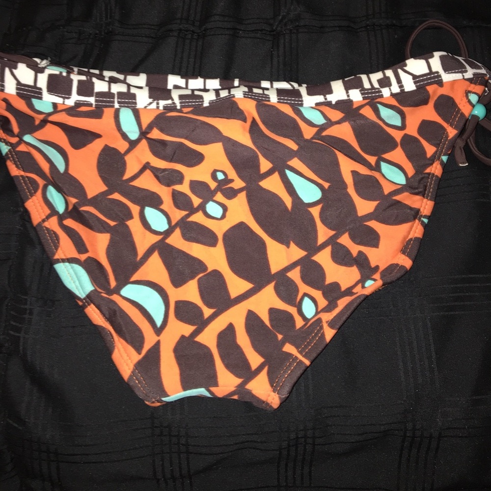 Target Bikini - Picture 3 of 3