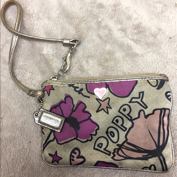 Coach Poppy wristlet - Picture 1 of 3