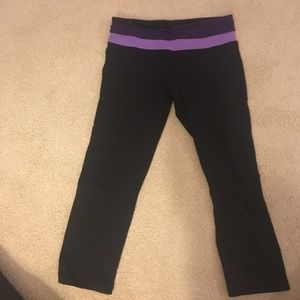 Lululemon cropped reversible workout pants
