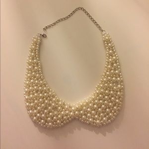 Pearl Collar Necklace