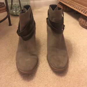 DV by Dolce Vita Booties