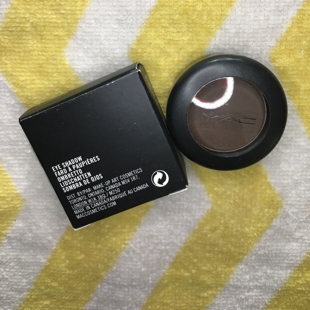 M•A•C Cosmetics Dark Edge Eyeshadows