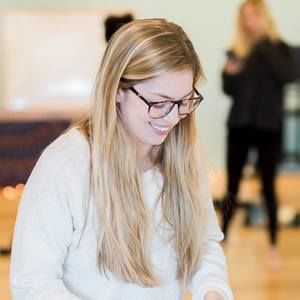 Meet your Posher, Ellis