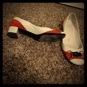 Vintage Gucci patent leather suede block heels