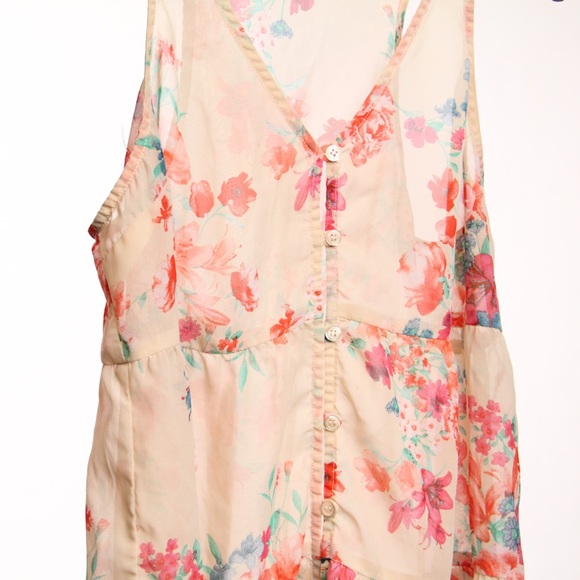 Love Fire See Through Floral Tank - Picture 2 of 3