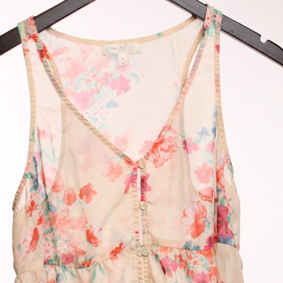 Love Fire See Through Floral Tank - Picture 3 of 3
