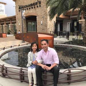 Meet your Posher, Khai