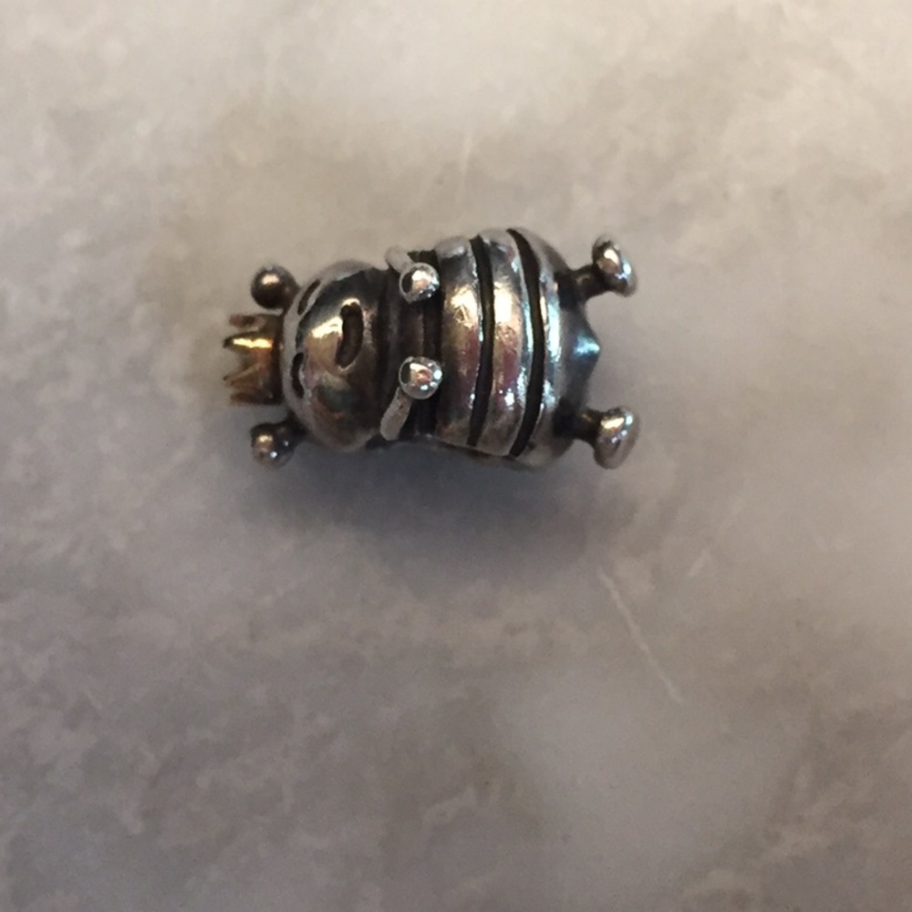Two Toned Queen Bee Pandora Bead