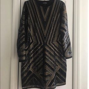 Black sequins dress