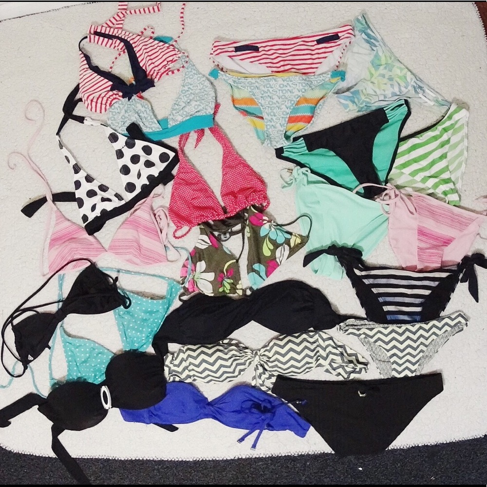 BIKINIS 👙 2 for $9 or 3 for $12!!
