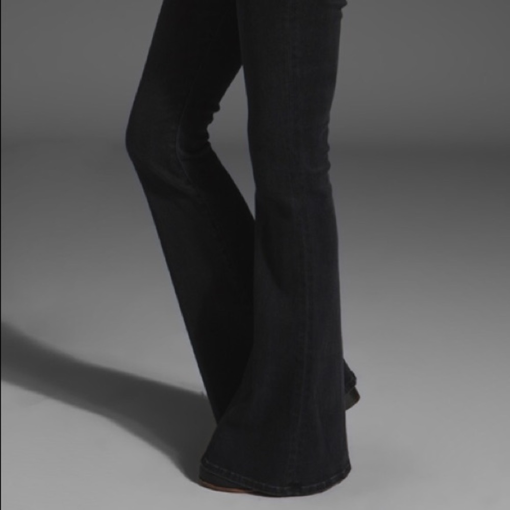 Mia five pocket flare
