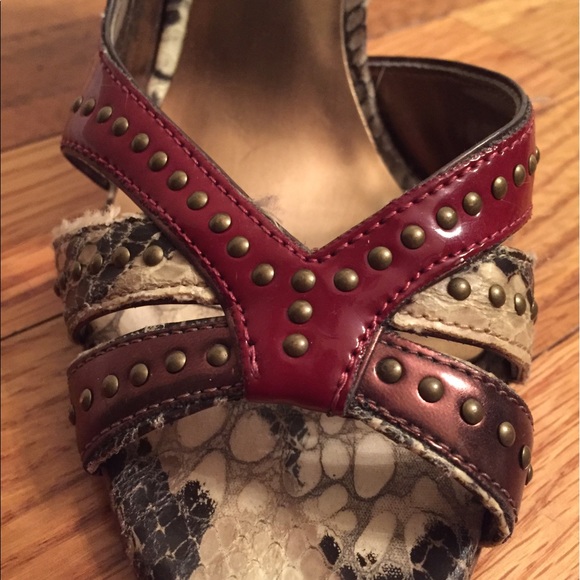 Red stilettos 👠 New Guess - Picture 3 of 4