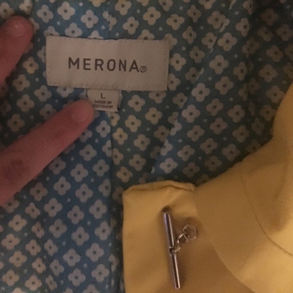 Yellow Jacket - Picture 2 of 2