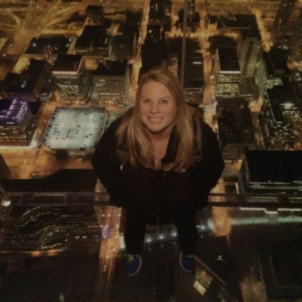 Meet your Posher, Elizabeth