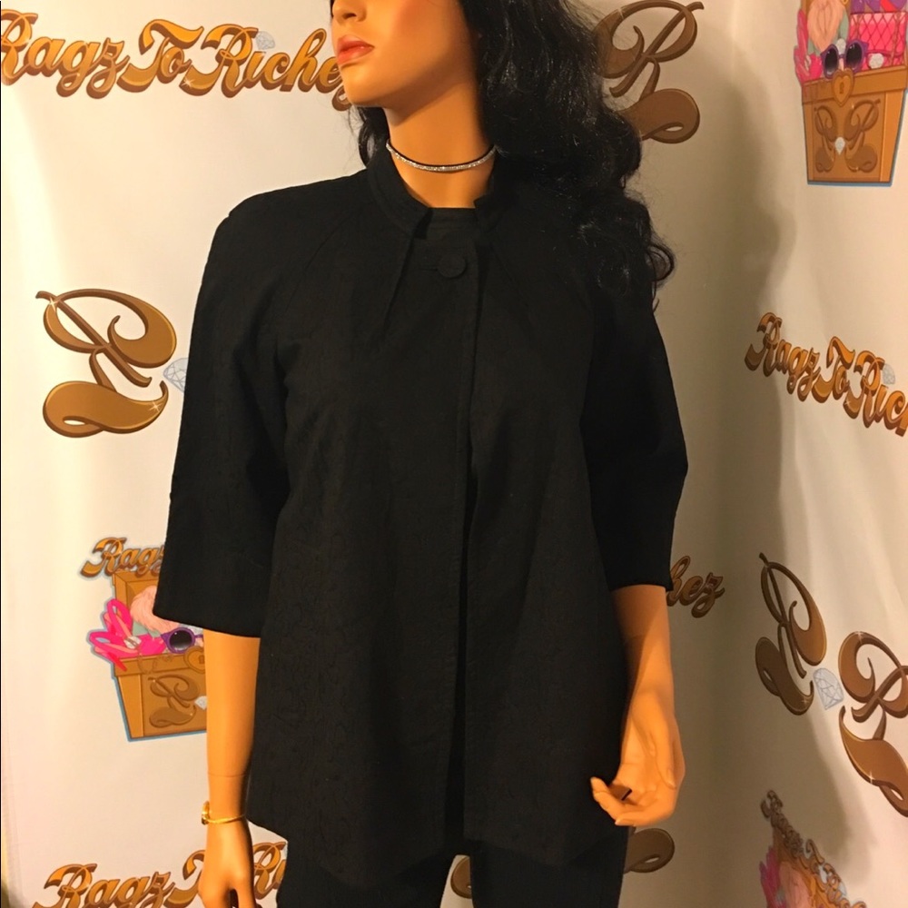 Black Japanese shirt sleeve jacket