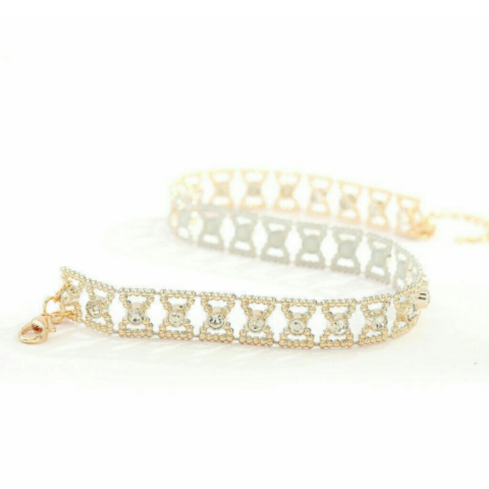 Gold Crystal Rhinestone Choker - Picture 3 of 8