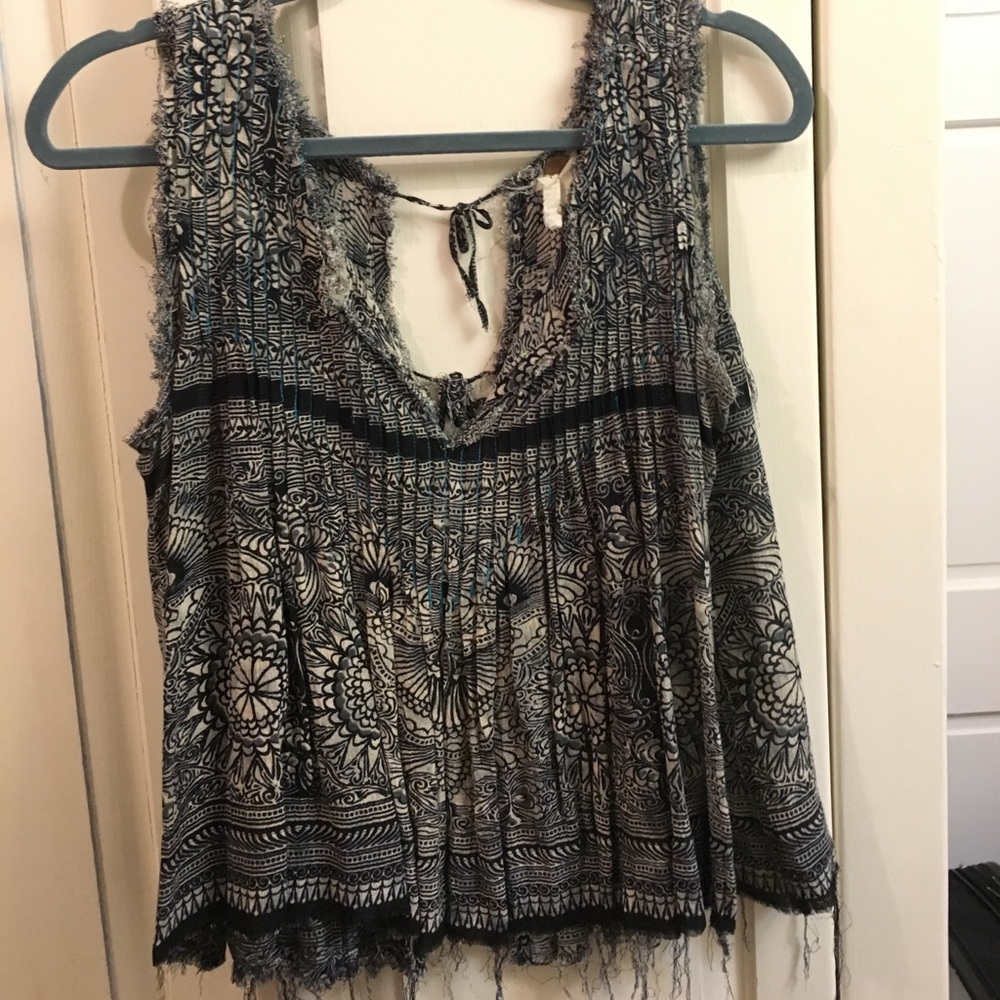 Free People Open-Back tank❤️