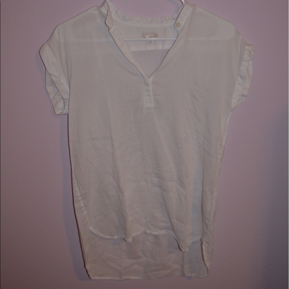 Gap white popover cap sleeve shirt