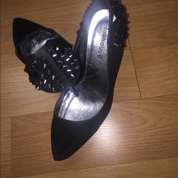 Shoes - Picture 2 of 2