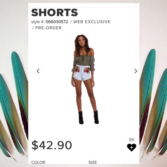 New! Embroidered distressed white denim shorts - Picture 8 of 8