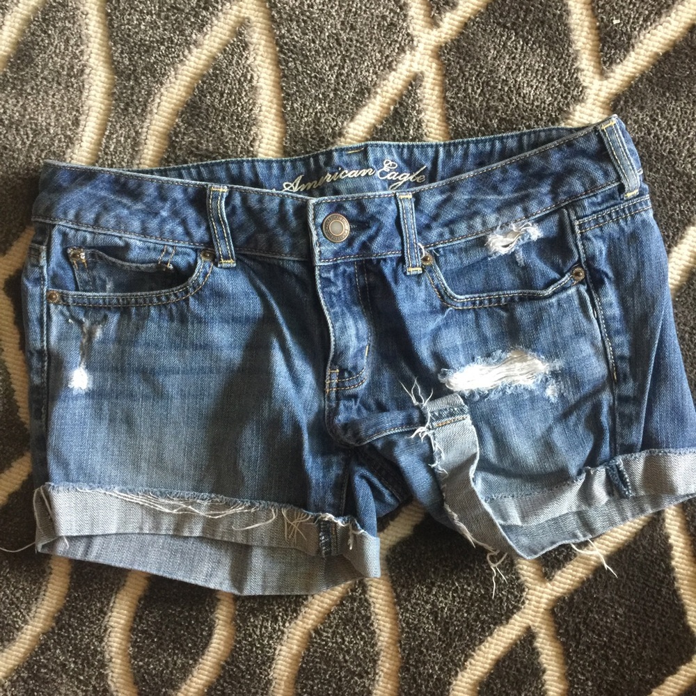 American eagle shorts size 8