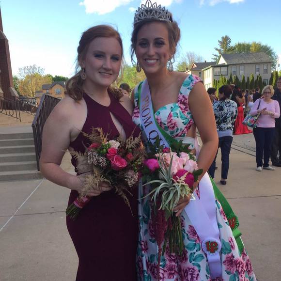 Meet your Posher, Shana - Picture 1 of 1