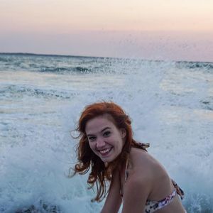 Meet your Posher, Bethany