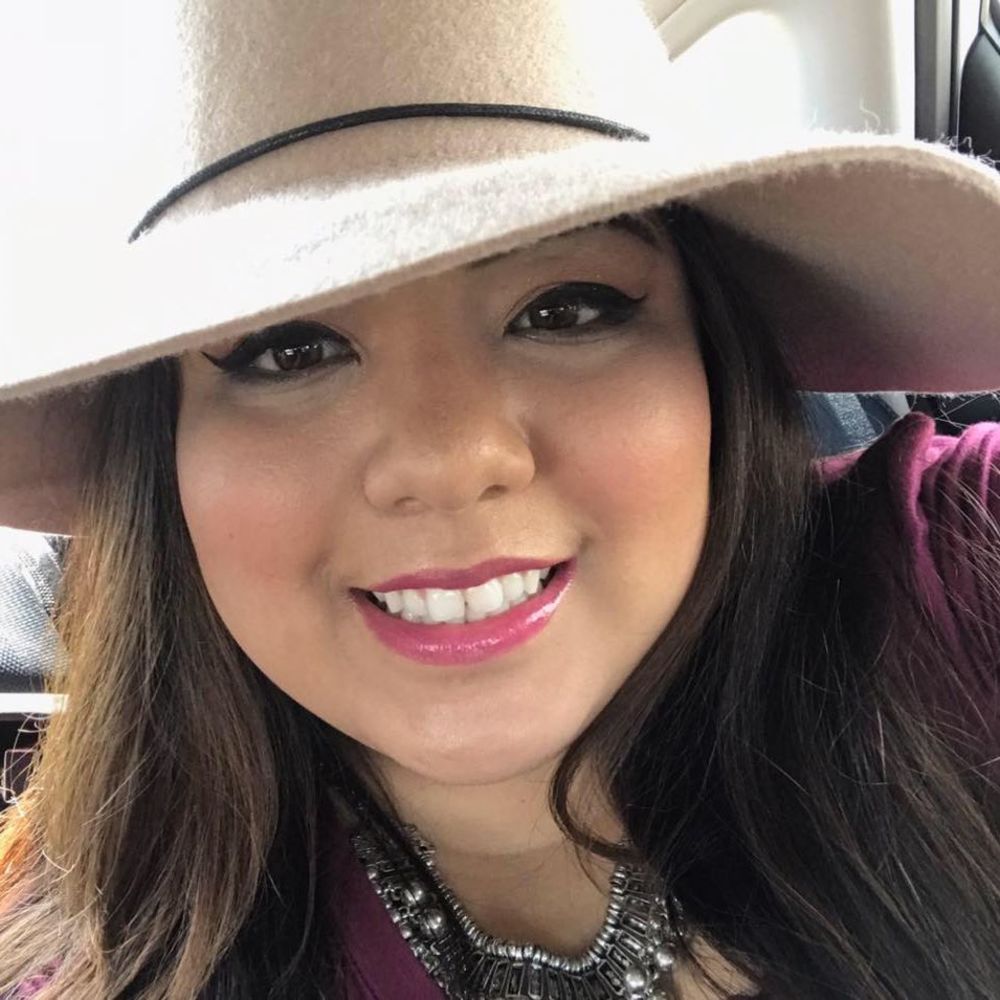 Meet your Posher, Maria