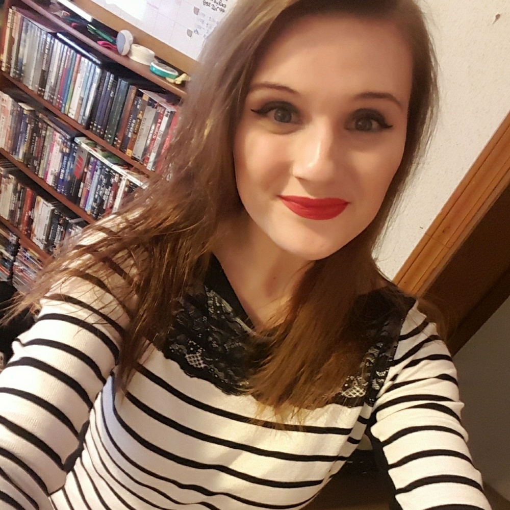 Meet your posher Jennifer