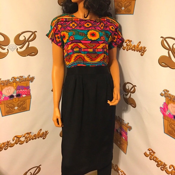 Tribal silk dress - Picture 3 of 4