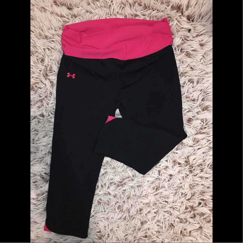 Underarmour woman's running capris