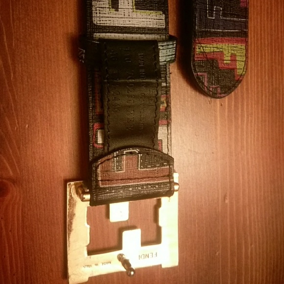 Fendi belt - Picture 2 of 3
