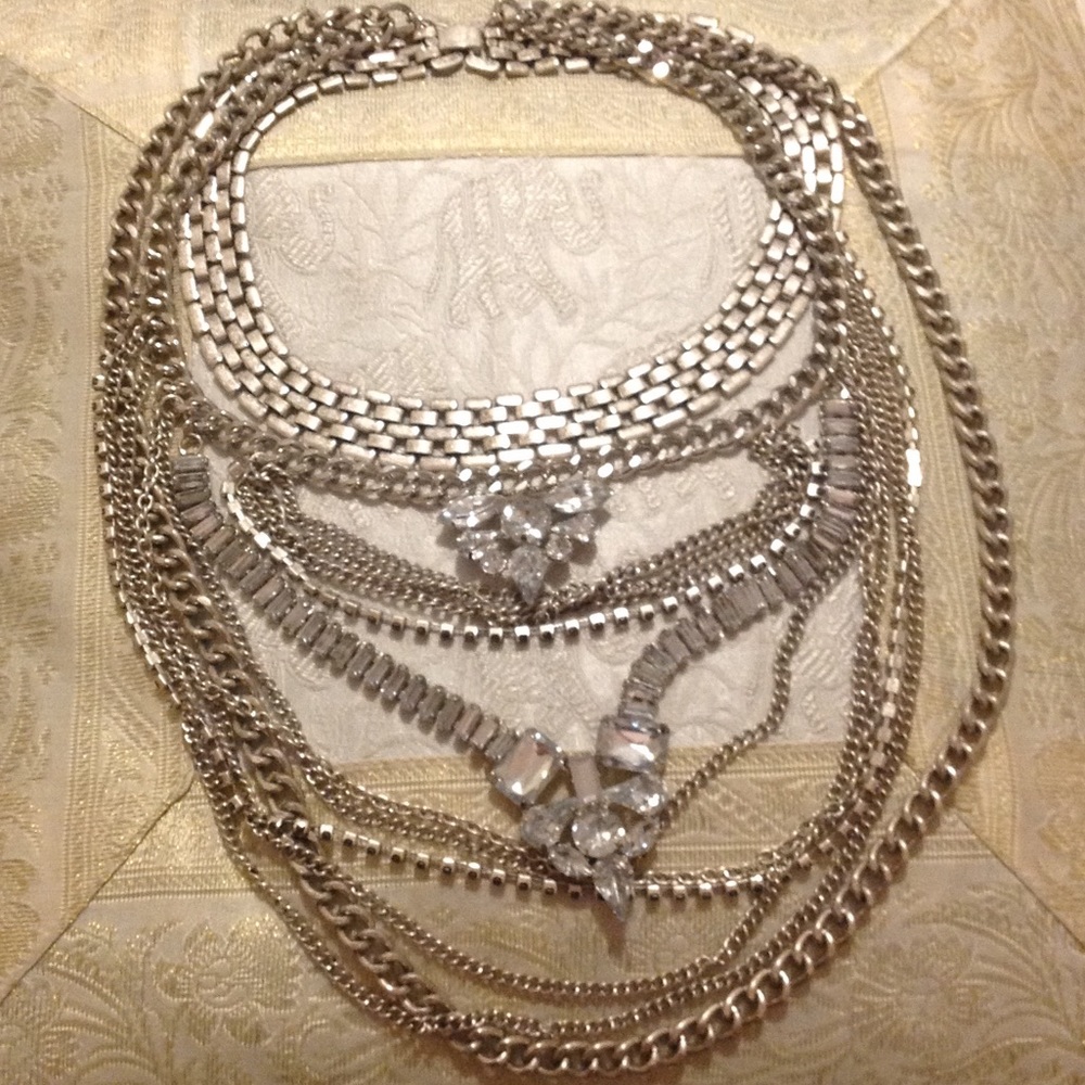 Silver layered necklace