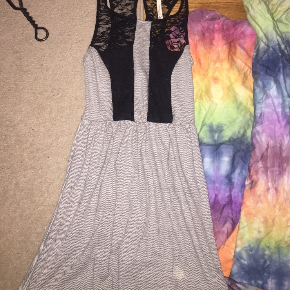 Forever 21 lace dress