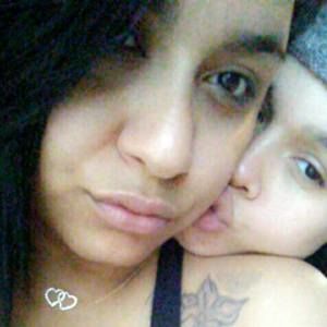 Meet your Posher, Estrella