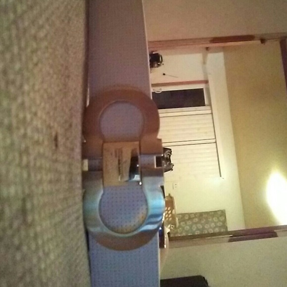 Ferragamo belt - Picture 3 of 4