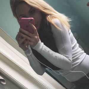 Meet your Posher, Colleen