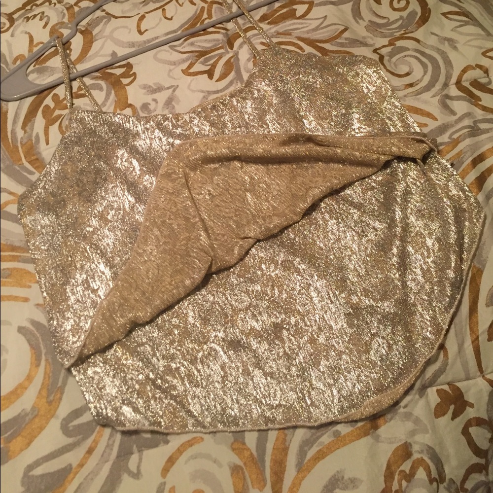 Metallic Silver Top - Picture 3 of 4