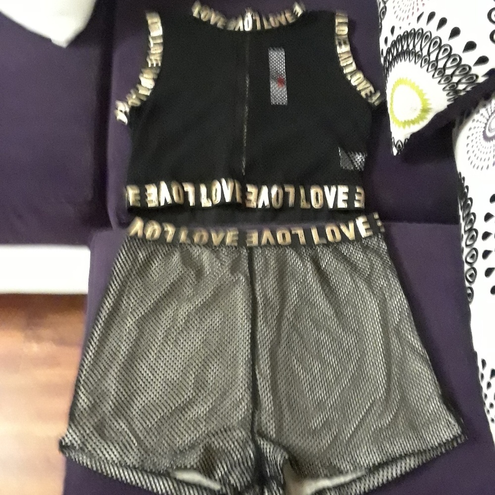 2 piece short set