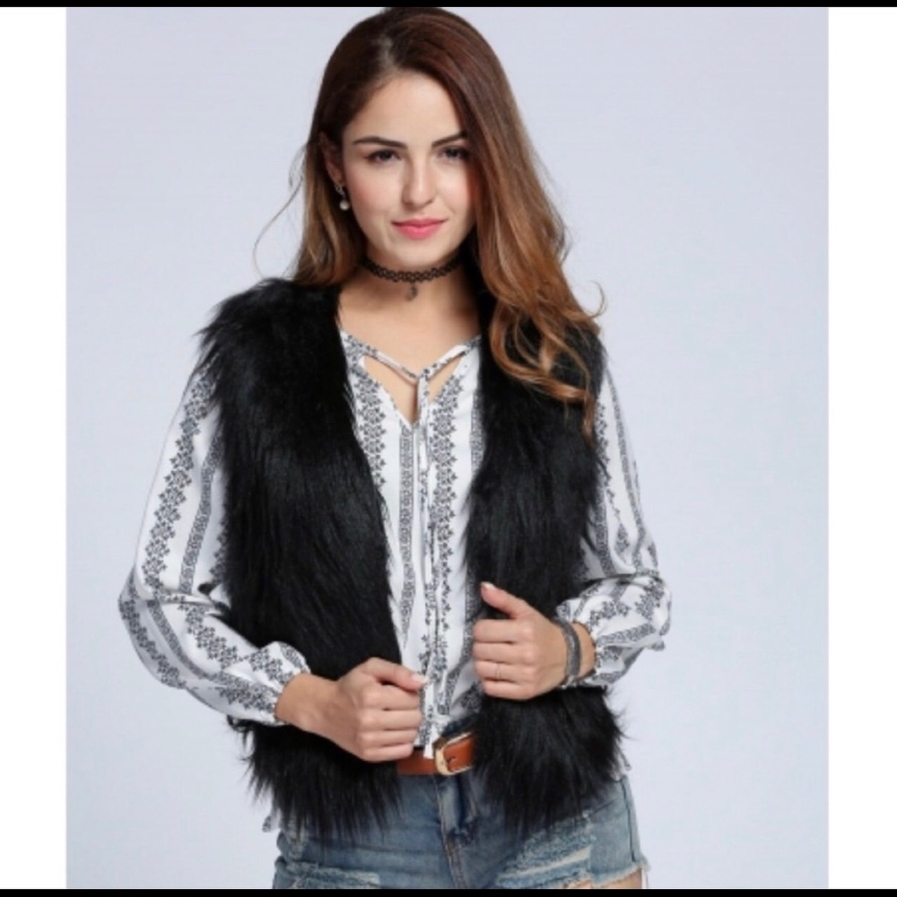 Faux fur vest 🔥