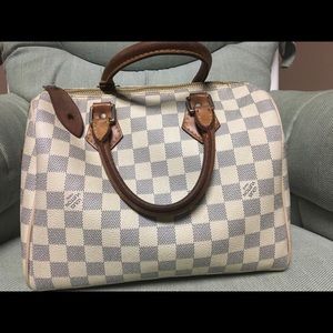 Louis Vuitton Speedy 25