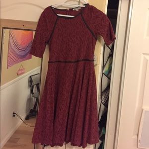 Red, lace, quarter sleeve dress