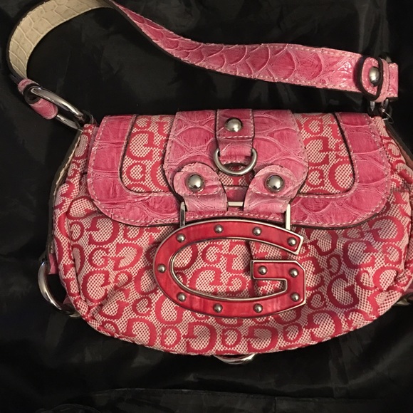 GUESS Handbag - Picture 3 of 5