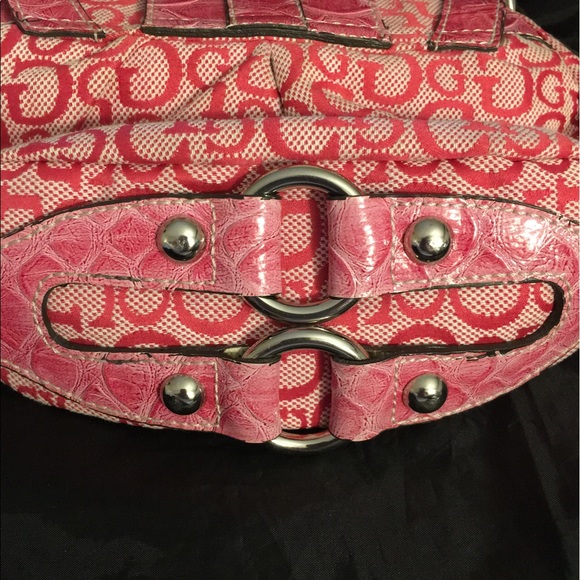GUESS Handbag - Picture 4 of 5
