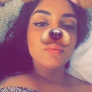 Meet your Posher, Anavic