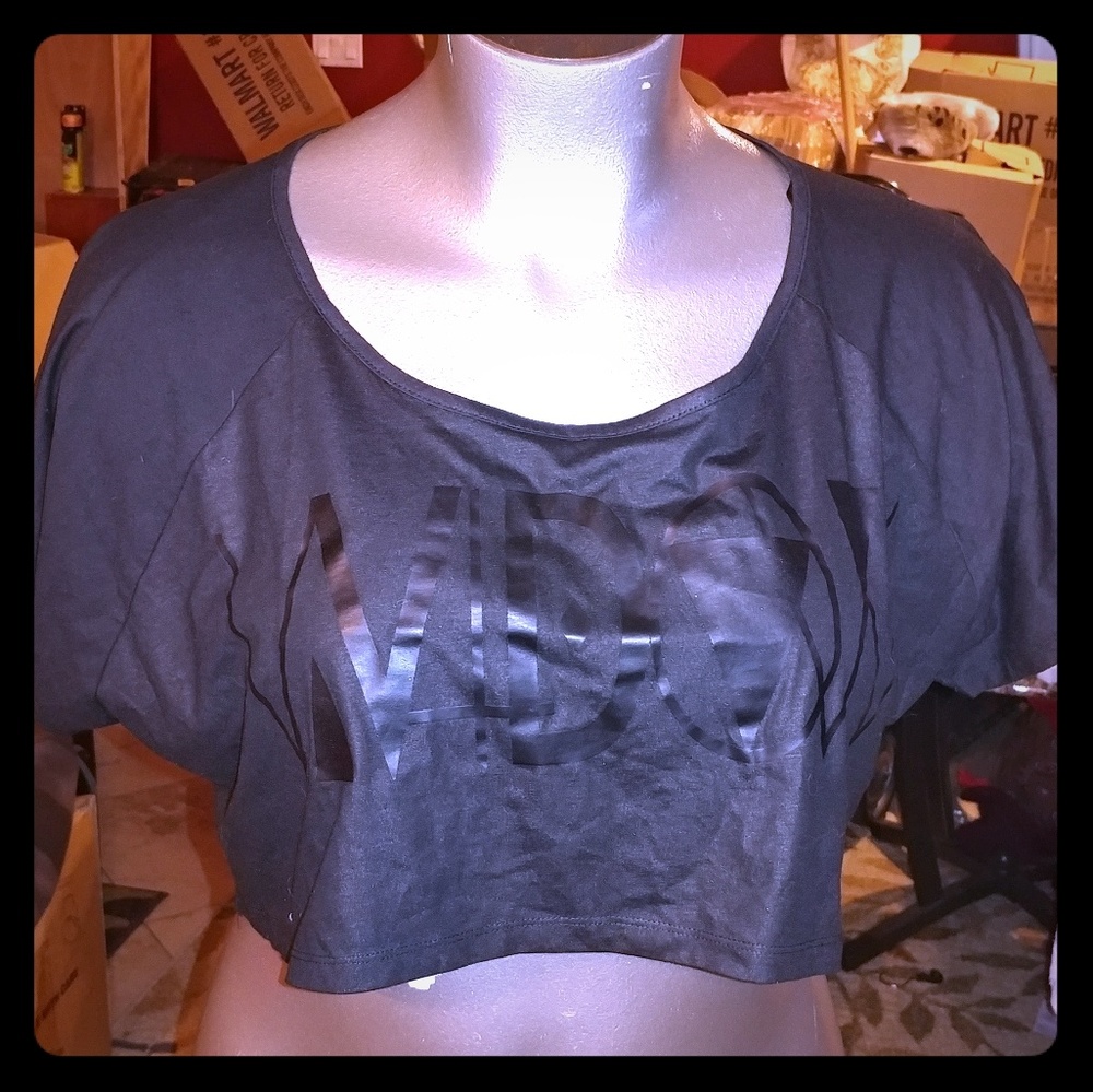 WIDOW  black crop top