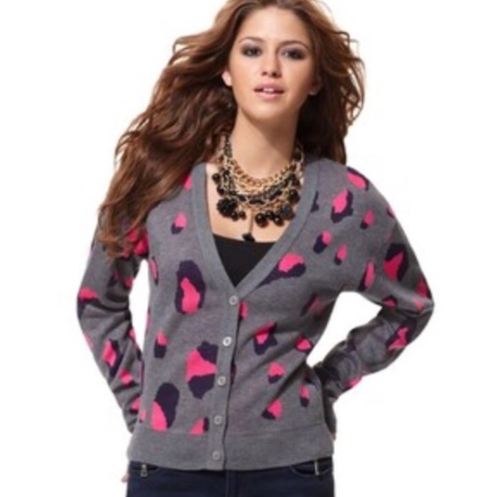 Leopard print sweater