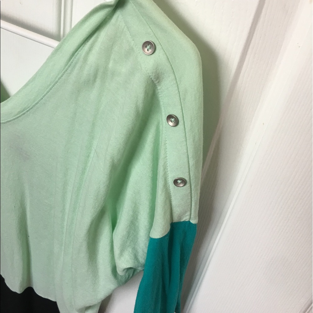 Express top - Picture 2 of 2
