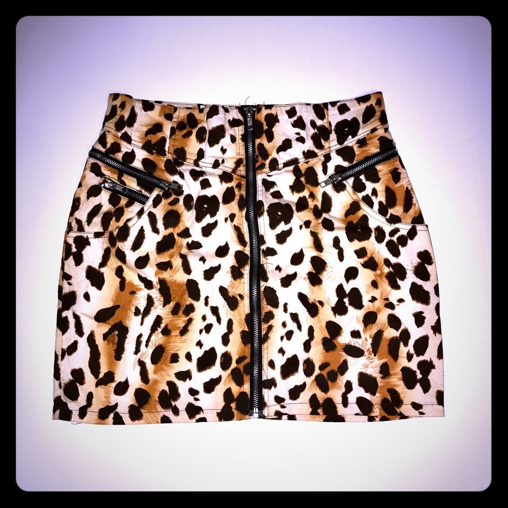 Cheetah print mini skirt - [SK-37]
