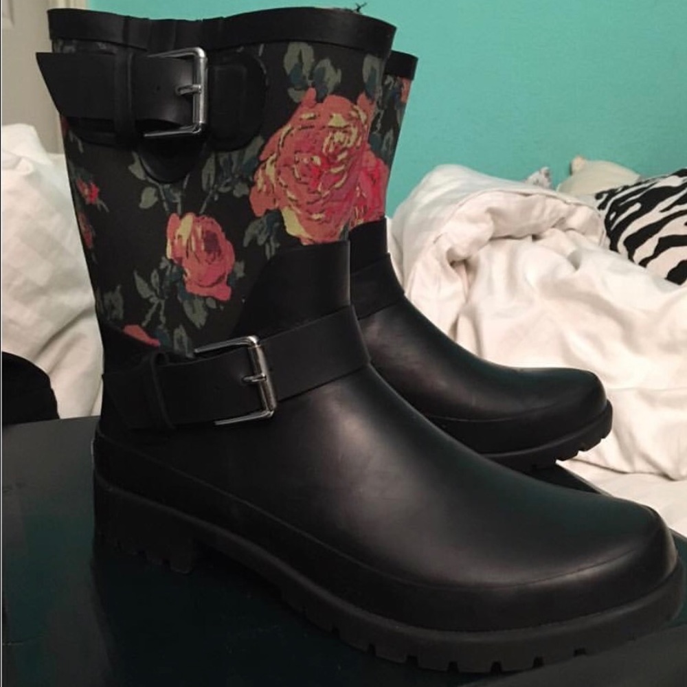Lightly worn Ralph Lauren rain boots
